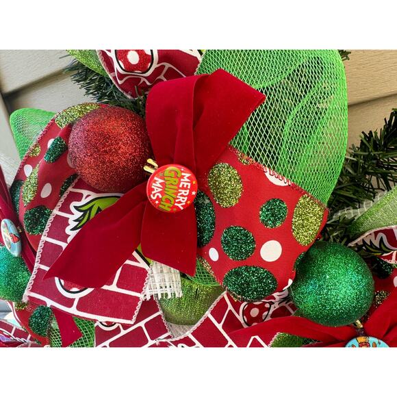 Grinch Mailbox Swag Topper Garland Decoration Handcrafted Christmas Home Decor - Picture 4 of 7